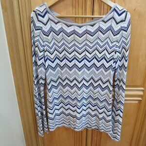 White House Black Market V Neck Sweater Large